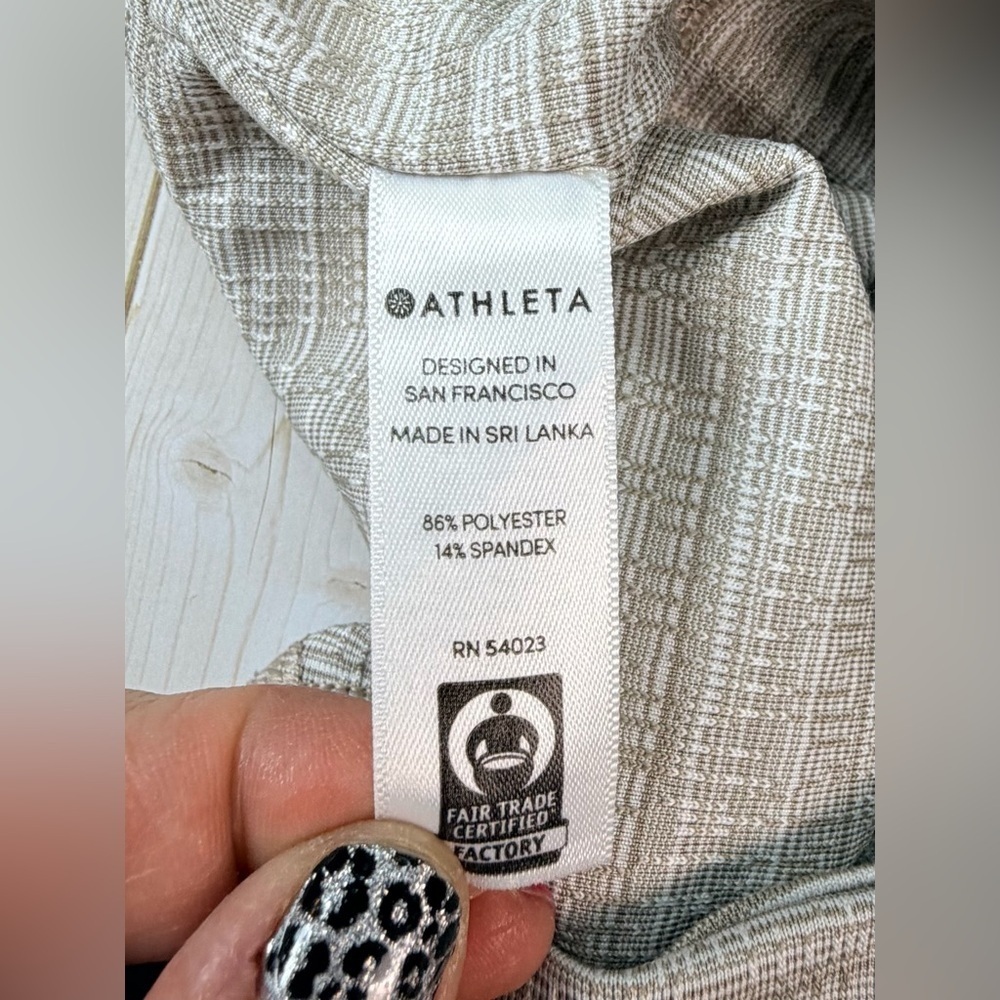Athleta Chaturanga 7/8 Tight High Rise Jacquard Textured Legging in Quail Size S - Picture 7 of 12